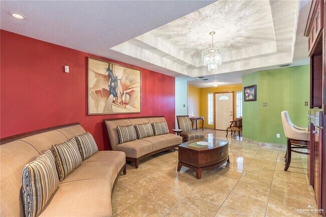 Building Photo - 1801 Crown Pointe Blvd