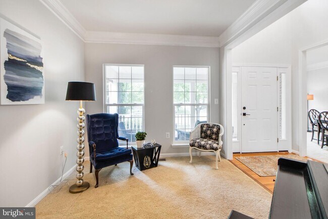 Building Photo - 115 Richard Dr SE