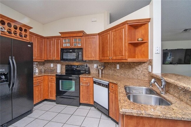 Building Photo - 4297 Pine Ridge Ct
