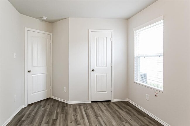 Building Photo - 341 Shelby Meadow Dr