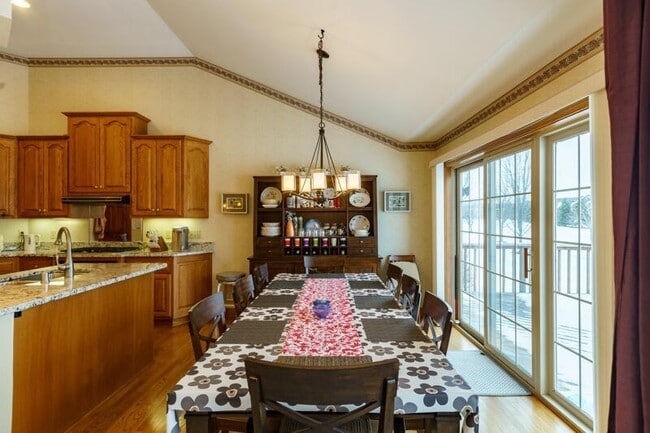 Building Photo - 5432 W Burning Bush Ln