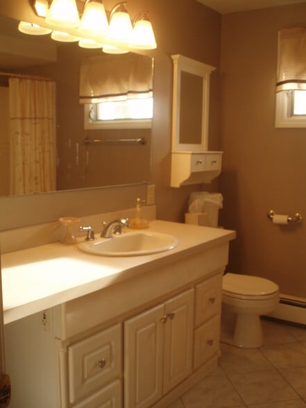 Bathroom - 5 Norton Way