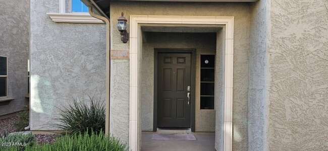 Building Photo - 2140 Scully Dr