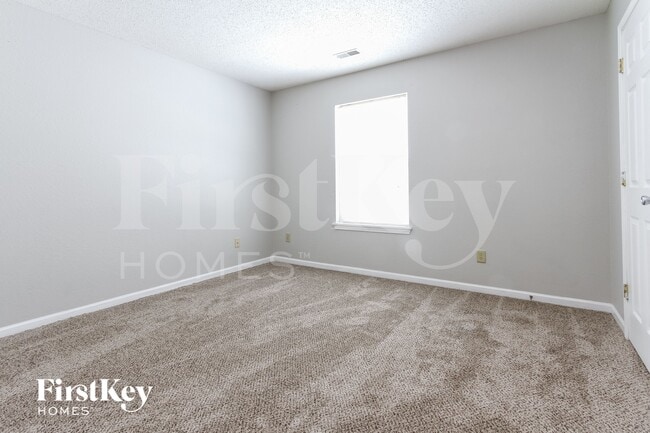 Building Photo - 8331 Amarillo Dr