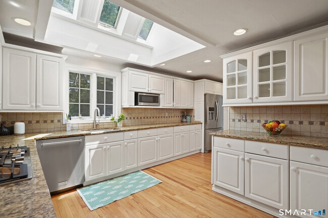 Building Photo - 141 Idlewood Dr