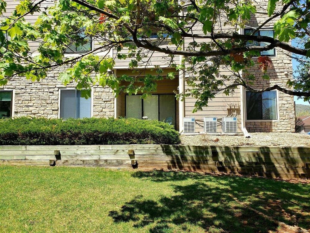 Building Photo - 7394 S Alkire St