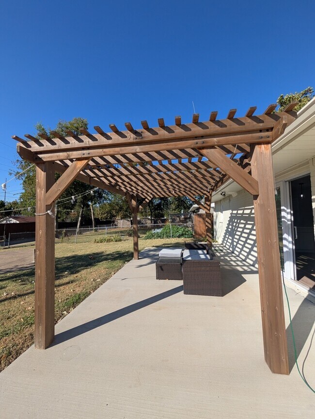Building Photo - Beautiful 3 Beds 2 Baths Home in Richardson!
