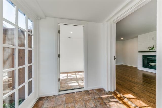 Building Photo - 5117 Maple Springs Blvd