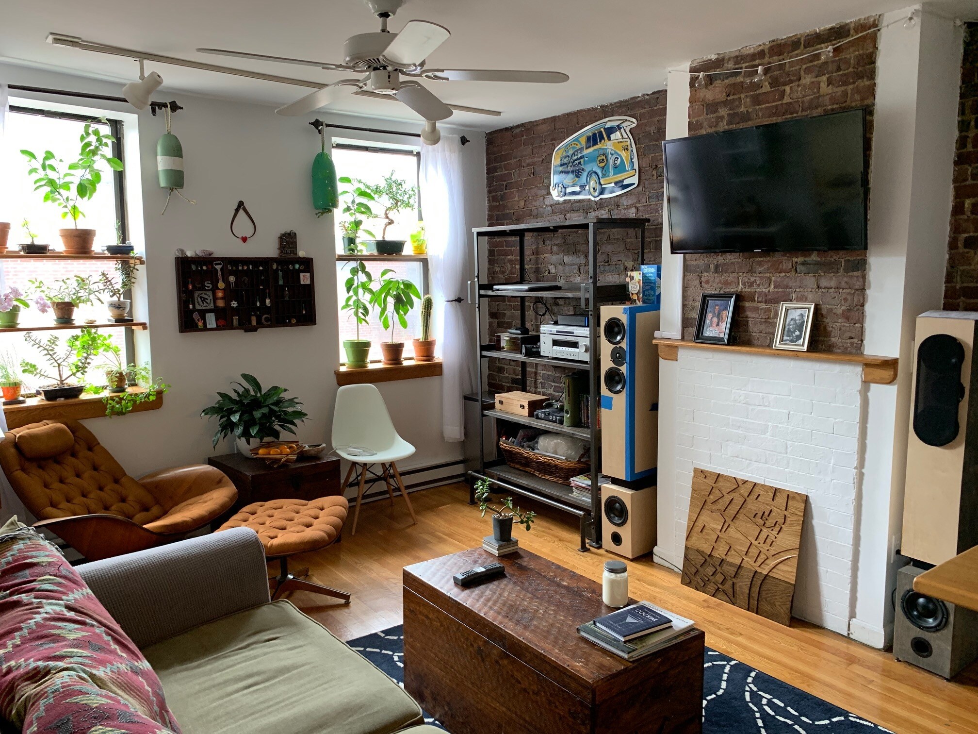 Building Photo - 13 Thacher St