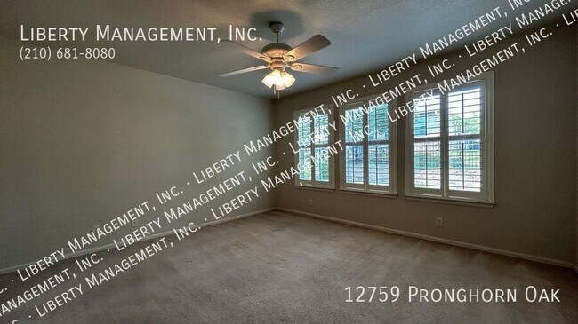 Building Photo - 12759 Pronghorn Oak