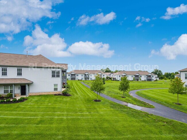 Building Photo - 5861 Yellowfin Ln
