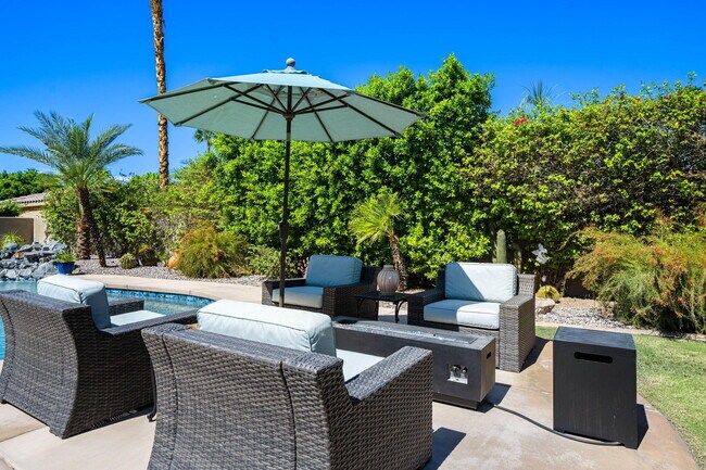 Building Photo - 75840 Sarazen Way