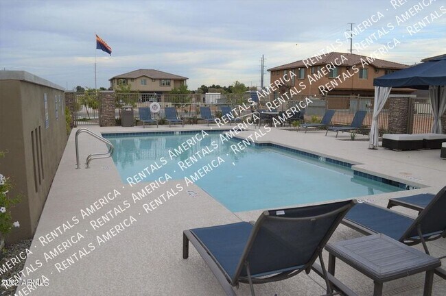 Building Photo - 4100 S Pinelake Way