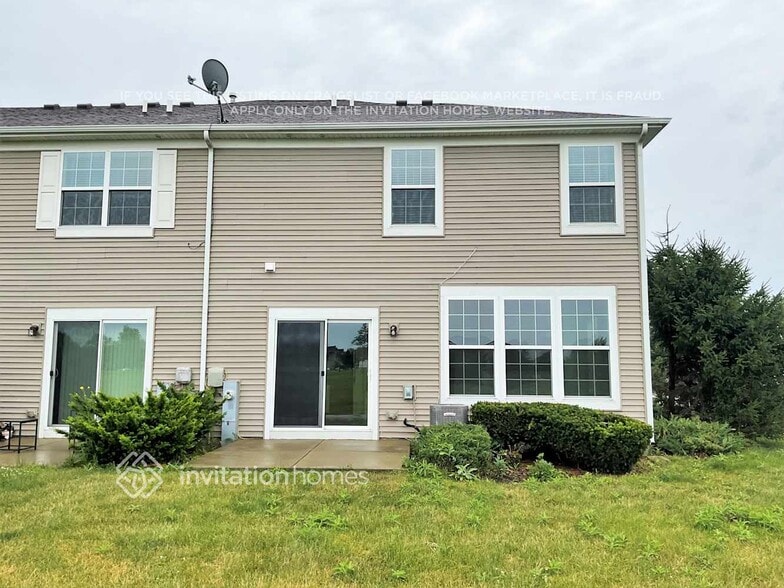 Building Photo - 518 Fort Clatsop Ct