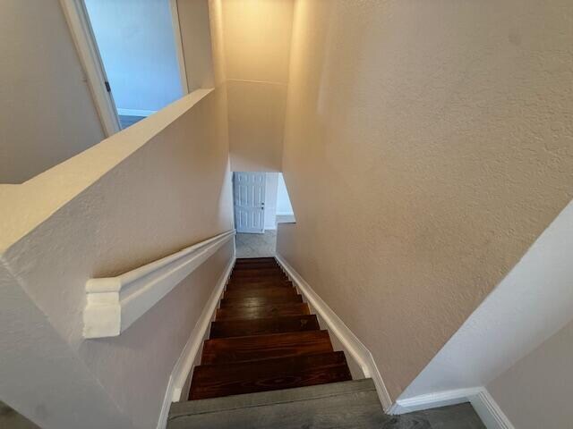 Building Photo - 1988 Marblehead Way