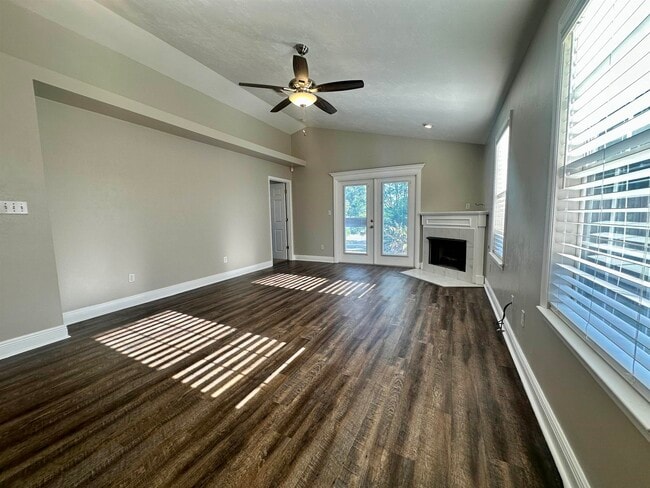Building Photo - 3275 Addison Ln