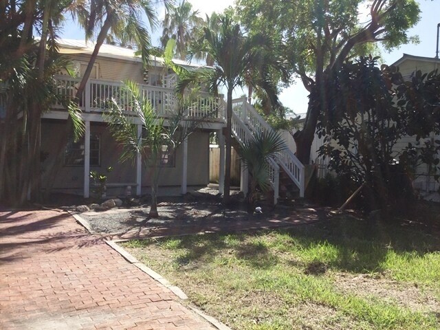 Building Photo - 1508 Seminary St
