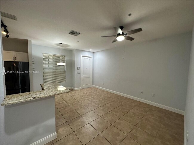 Building Photo - 155 SW 7th Ct