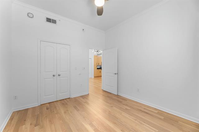 Building Photo - 3225 Turtle Creek Blvd