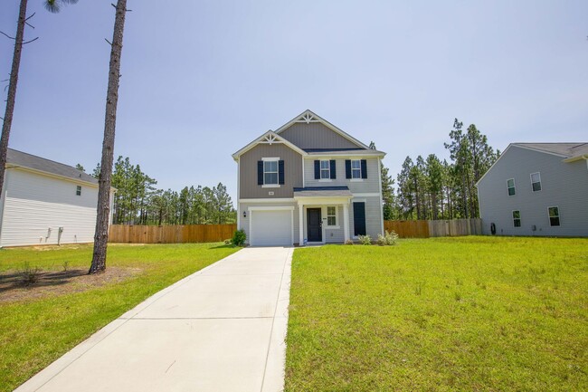 Building Photo - Coming up soon!!!!Centric beautiful proper...