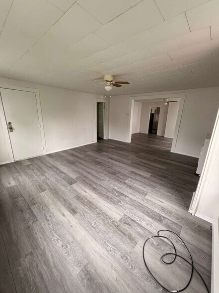 Building Photo - 778 3rd Ave
