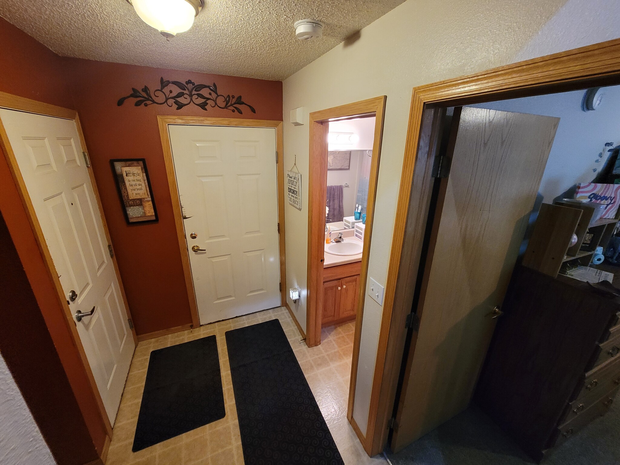 Picture for Room Size Comparison of an Identical Unit - 4907 South Tennis Lane