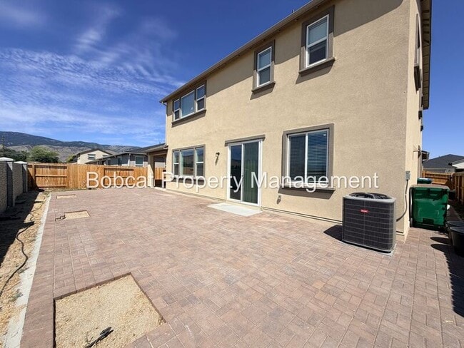 Building Photo - 1751 Boundary Peak St