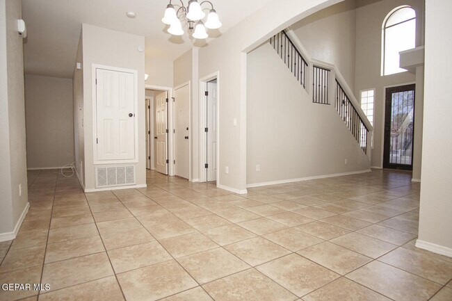 Building Photo - 14206 Otter Point Ct