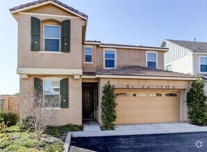 Building Photo - Beautiful 4 Bedroom Home in River Village!