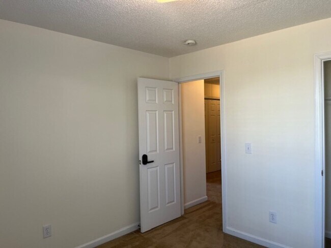 Building Photo - Spacious 3-Bedroom Home with Loft & Large Backyard!