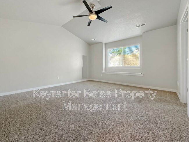 Building Photo - 2466 E Stella Dr