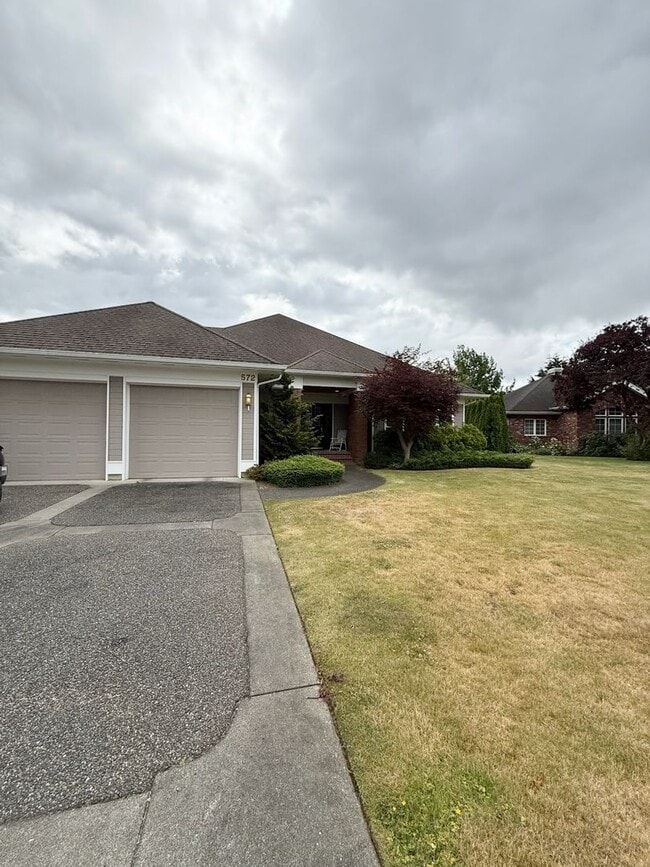 Building Photo - Beautiful Lynden Home!