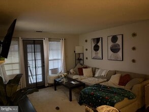 Building Photo - 20979 Timber Ridge Terrace