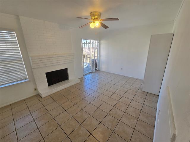 Building Photo - 8071 Meadow Rd