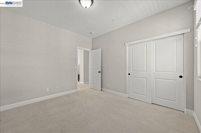 Building Photo - 1185 Olson Ave