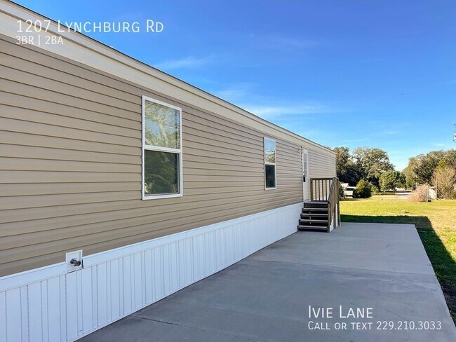 Building Photo - 1207 Lynchburg Rd