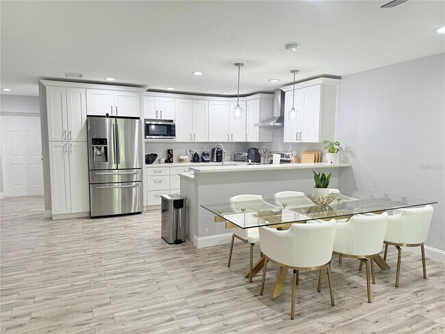 Building Photo - 4312 Silver Falls Dr