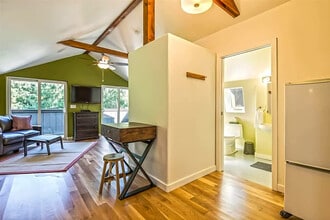 Building Photo - 32 Michaels Rd