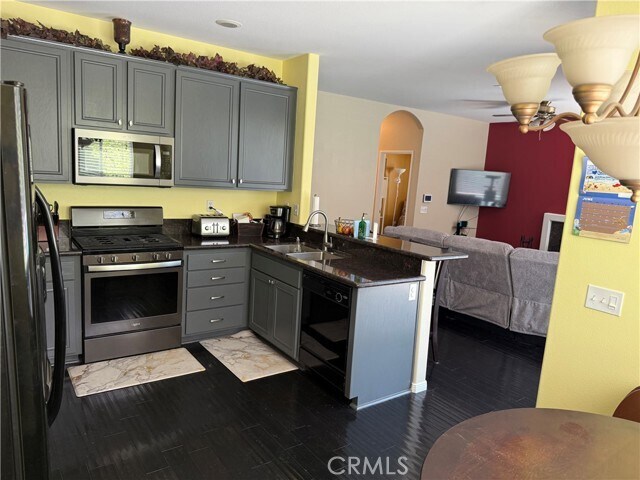 Building Photo - 3284 Greystone Rd
