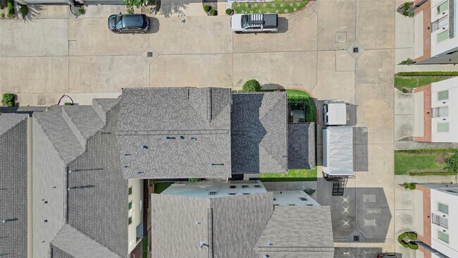 Building Photo - 1210 Cedarpost Tree Springs Pl