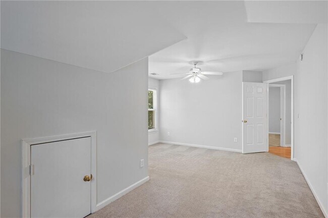 Building Photo - 3993 Ironhill Ln