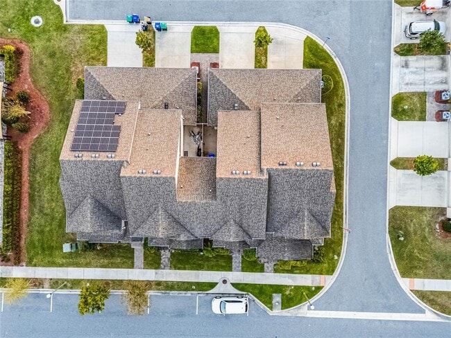 Building Photo - 6024 Soter Ln