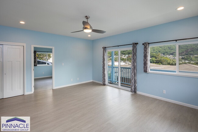 Building Photo - 23 Jasmine St