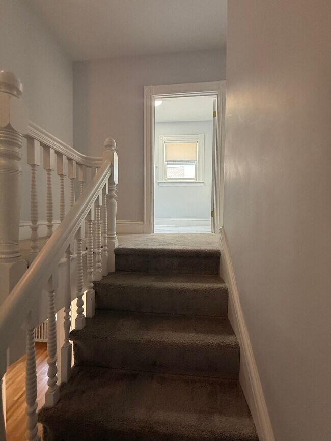 Building Photo - 11 Rockland St