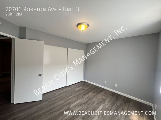 Building Photo - 20701 Roseton Ave