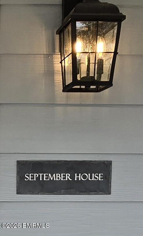 Building Photo - 554 Edwards Rd