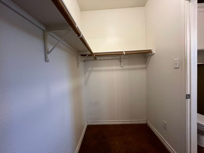 Building Photo - 3045 Palomino Trail