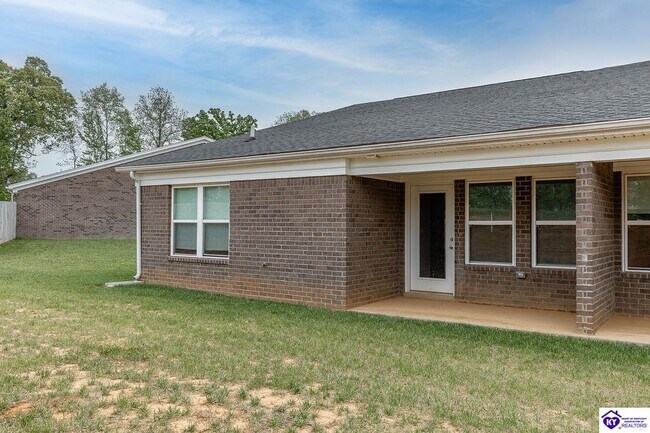 Building Photo - 307 Breckinridge Cir