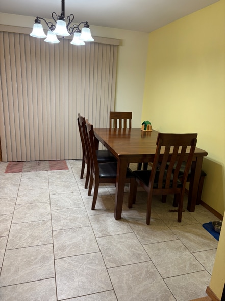 Building Photo - 2120 Walker Rd