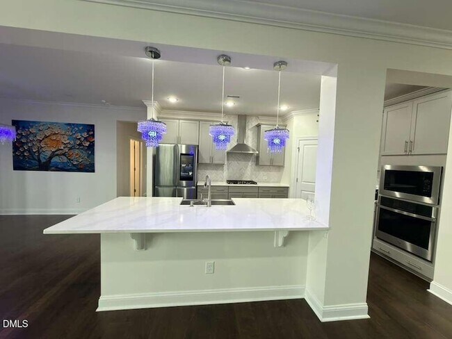 Building Photo - 513 Acerno Dr